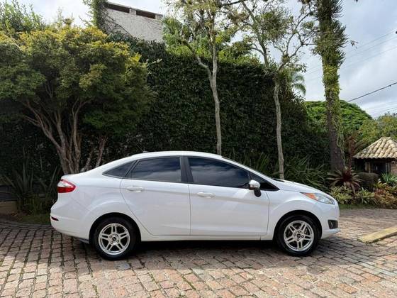 FORD FIESTA 1.6 SEL SEDAN 16V FLEX 4P POWERSHIFT